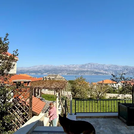 House Bianca Brac - New Listing - Experienced Host Holiday home *