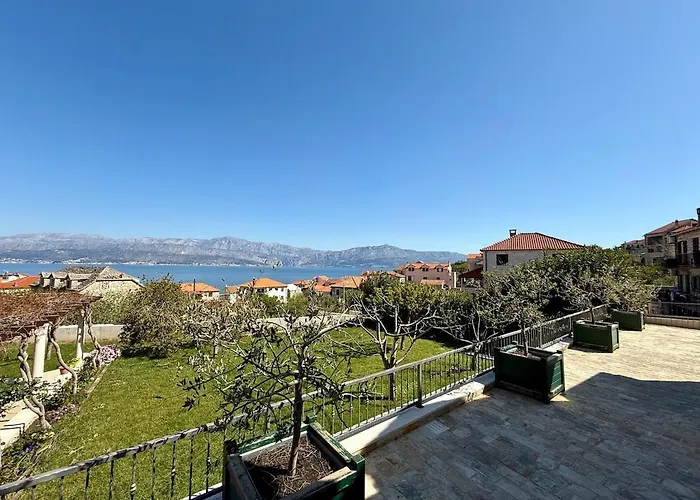Ferienhaus House Bianca Brac - New Listing - Experienced Host Postira