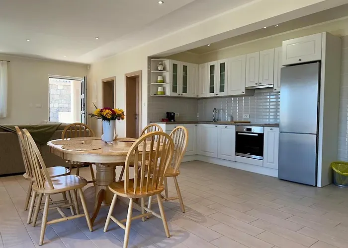 Ferienhaus House Bianca Brac - New Listing - Experienced Host *